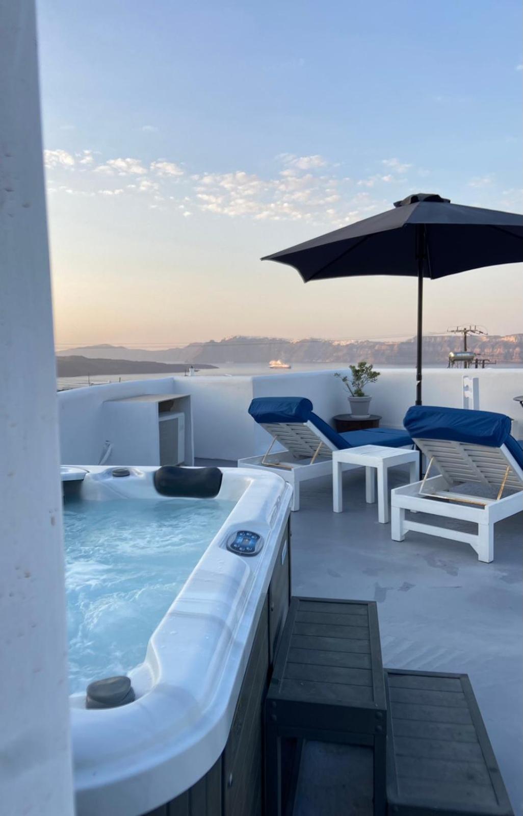 Villa Solasta #2 With Jacuzzi In Santorini Akrotiri  Exterior photo