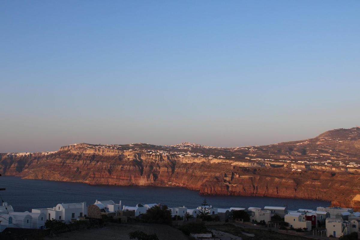 Villa Solasta #2 With Jacuzzi In Santorini Akrotiri  Exterior photo